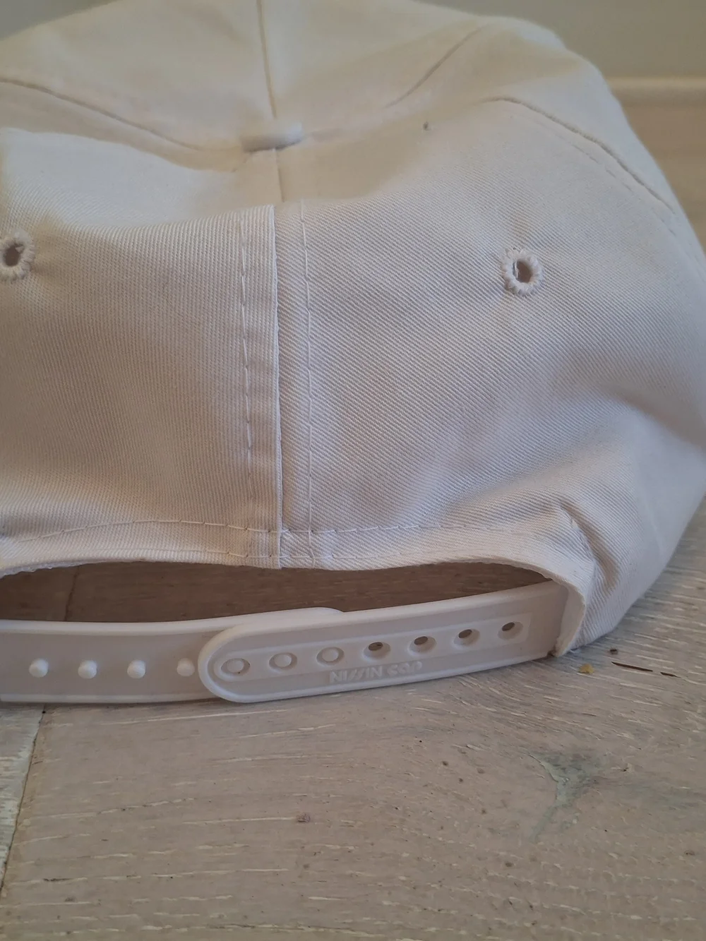 Vintage White Georgia Lottery Peach Trucker Hat